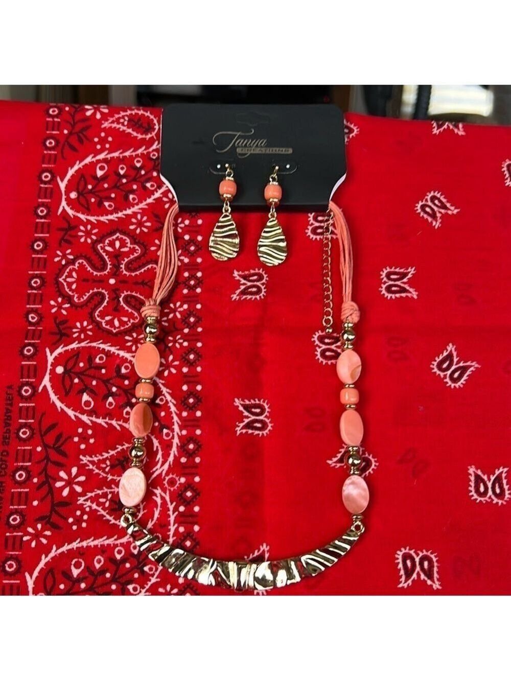 Tanja Creations Necklace & Earrings Set, 16”with a 2” Extension